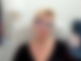 Live cam show with LunaxFantasy - Mature on alttransgirls
