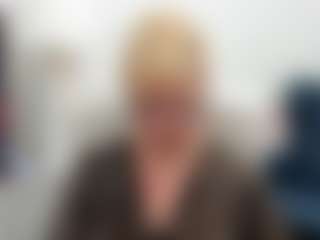 Live cam show with LunaxFantasy - Cougar on CSO-WL