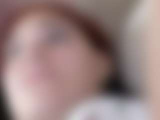 Live cam show with MarnaArmistead - Red Hair on Dare Cams