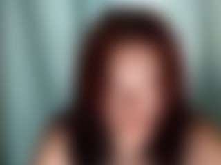 Live cam show with MarnaArmistead - Average on slutload
