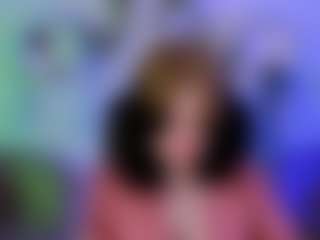 Live cam show with nikki-kiss - Striptease on studioflirtlive.com