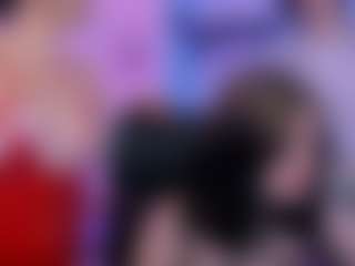 Live cam show with nikki-kiss - Shaved Pussy on Camsoda
