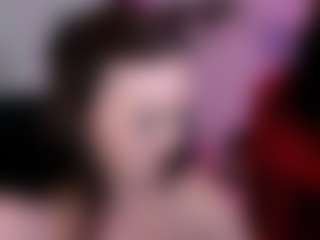 Live cam show with nikki-kiss - Mature on eurowanks.com
