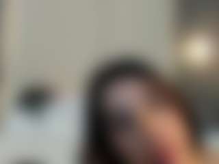 Live cam show with rosse-her - Skinny on Big Tits