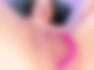 Live cam show with Susan-Blossom - Young Adult on xDating | united states