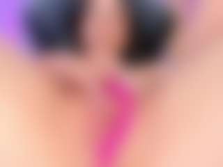 Live cam show with Susan-Blossom - Blowjob on Camsoda