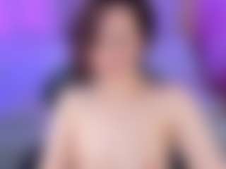 Susan-Blossom's Live Sex Cam Show