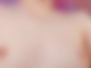 Susan-Blossom's Live Sex Cam Show