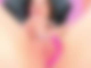 Susan-Blossom's Live Sex Cam Show