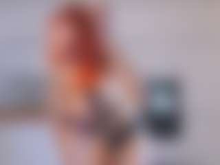 Live cam show with TamathaShannonhouse - Teen (18+) on Fit Hotties
