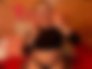 Live cam show with AmaiaMonet - Striptease on Fit Hotties