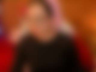 Live cam show with AmaiaMonet - Massage on livesexfox.com