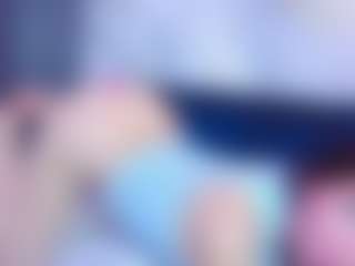 EvaaMoon's Live Sex Cam Show