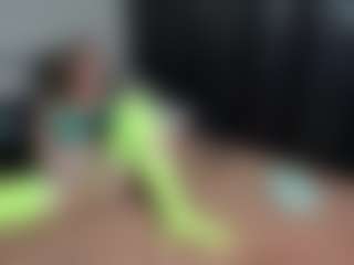 EXYevatell's Live Sex Cam Show