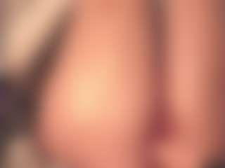 Live cam show with LilianaSky - Fuck Machine on Camsoda