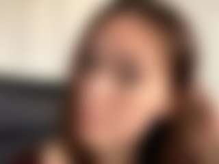 Live cam show with MalisaGanong - Brown Eyes on milfzrlive.com