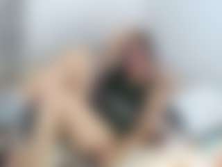 Show de câmera ao vivo com transcolombiana - Nipple Piercings no Camsoda