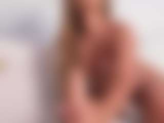 Live cam show with Alena Kenner - Young Adult on studioflirtlive.com