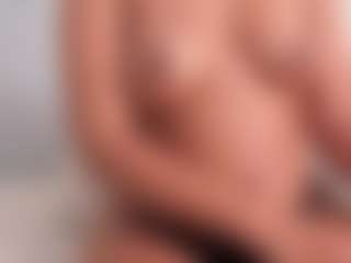 Live cam show with Alena Kenner - Fetish on Soda Cam