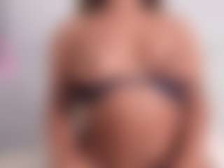 Live cam show with Alena Kenner - Young Adult on Camsoda