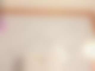Live cam show with Alena Kenner - Moaning on sexytreat.net