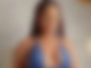 Live cam show with Alena Kenner - Amateur on Camsoda