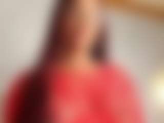 Live cam show with Alena Kenner - Athletic Ebony on Milfs Live