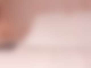 Live cam show with Alena Kenner - Flashing on CamwithHer
