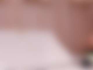 Live cam show with Alena Kenner - Ebony Blowjob on Dare Cams