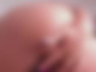 Live cam show with Alena Kenner - Ebony Small Tits on Camsoda | colombia
