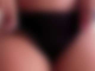 Alena Kenner's Live Sex Cam Show