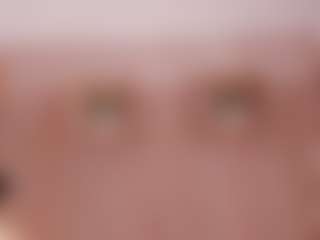Live cam show with Alena Kenner - Black Squirt on CamSodaAdn