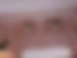 Live cam show with Alena Kenner - Ebony Toys on xxxlivecams.org