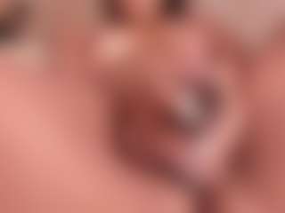 Live cam show with Alena Kenner - BBW Fetish on Hubzter Live