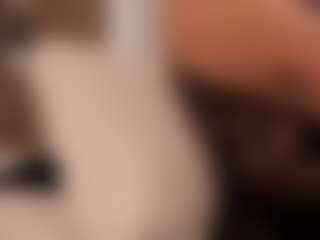 Live cam show with Alena Kenner - Ebony Blowjob on sexylive.show