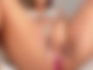 Live cam show with Alena Kenner - Ebony Fetish on hrnylive.com