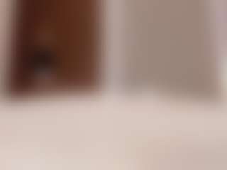 Live cam show with Alena Kenner - Toys on Camsoda