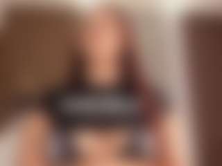 Live cam show with Alena Kenner - Black Small Tits on luckytryst.com