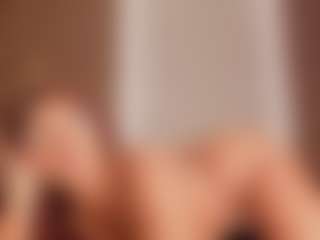 Live cam show with Alena Kenner - Black Small Tits on Camsoda | colombia