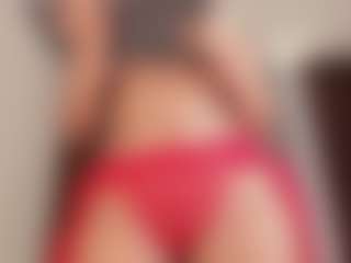 Live cam show with Alena Kenner - Ebony on thefappeningchat.com | colombia