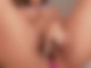 Live cam show with Alena Kenner - Ebony Small Tits on Camsoda | colombia