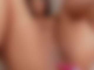 Live cam show with Alena Kenner - Ebony on intimatelivegirls.com | colombia