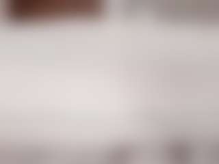 Live cam show with Alena Kenner - Ebony on CamwithHer | colombia