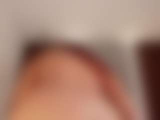 Live cam show with Alena Kenner - Athletic Amateur on SinfulBabes