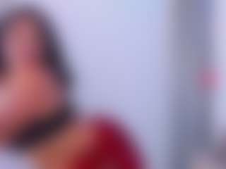 Live cam show with aurablueelove - Striptease on Chatstar