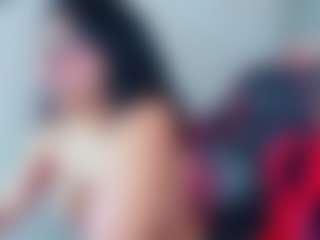 Live cam show with aurablueelove - Drinking on Camming Site