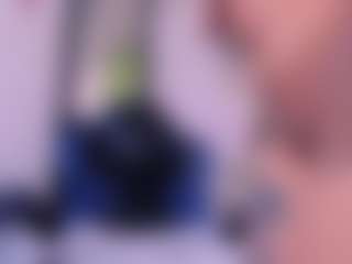 aurablueelove's Live Sex Cam Show