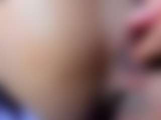 Live cam show with aurablueelove - Brown Hair Petite on Ass Tok