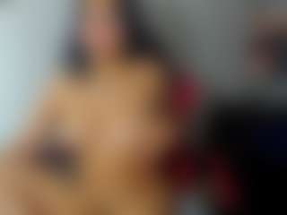 Live cam show with aurablueelove - Skinny on Camsoda