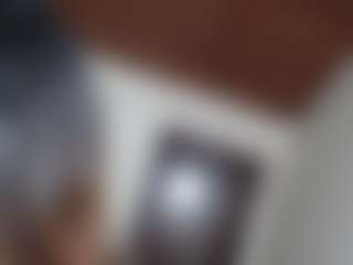 Live cam show with Candy-girl30 - Camel Toe on slutload